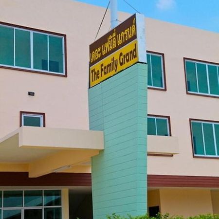 The Family Grand Hotell Udon Thani Eksteriør bilde