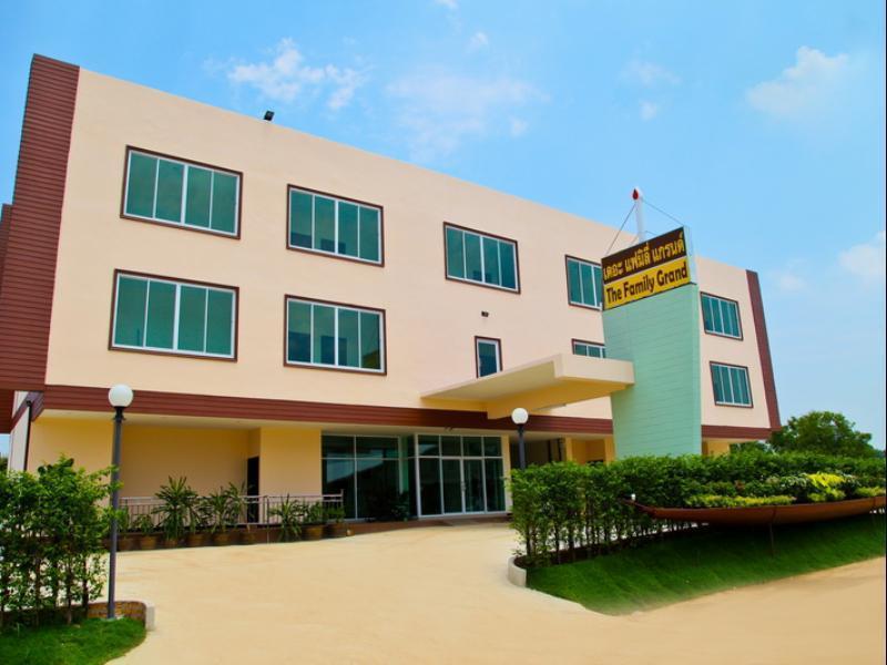 The Family Grand Hotell Udon Thani Eksteriør bilde
