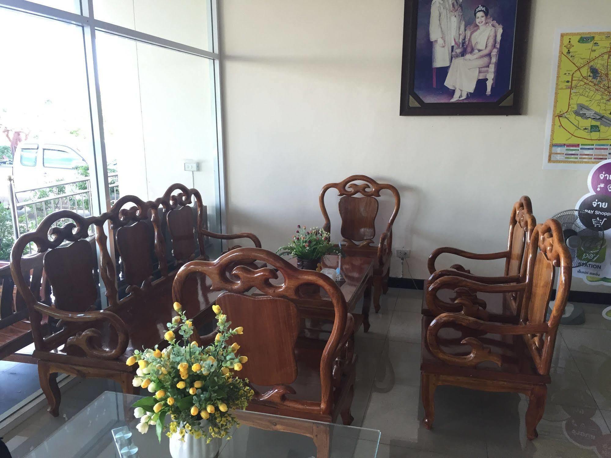The Family Grand Hotell Udon Thani Eksteriør bilde