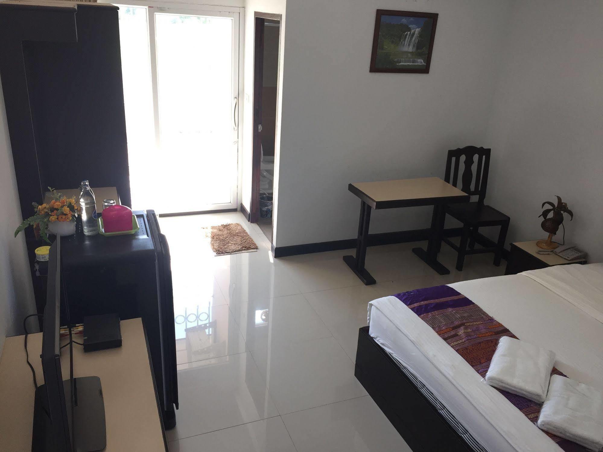 The Family Grand Hotell Udon Thani Eksteriør bilde